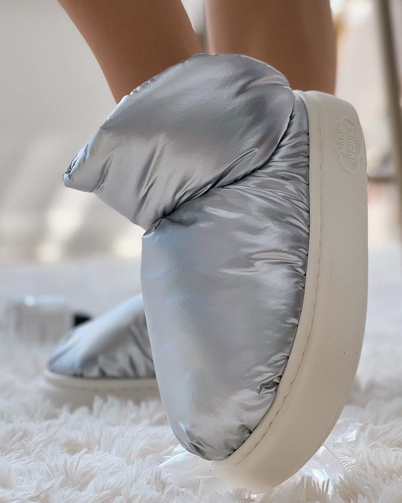 

Round Toe Lined Puffer Slippers, Silver