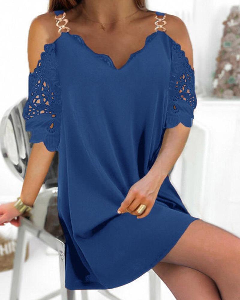 

Cold Shoulder Chain Decor Lace Patch Casual Dress, Blue