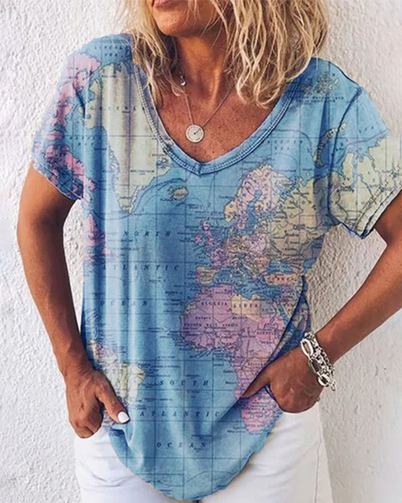 

Plus Size Map Print V-Neck Casual T-shirt, Blue