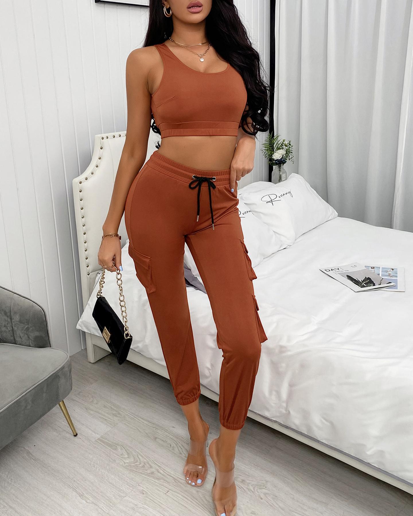

U-Neck Crop Top & Drawstring Pocket Design Pants Set, Brown