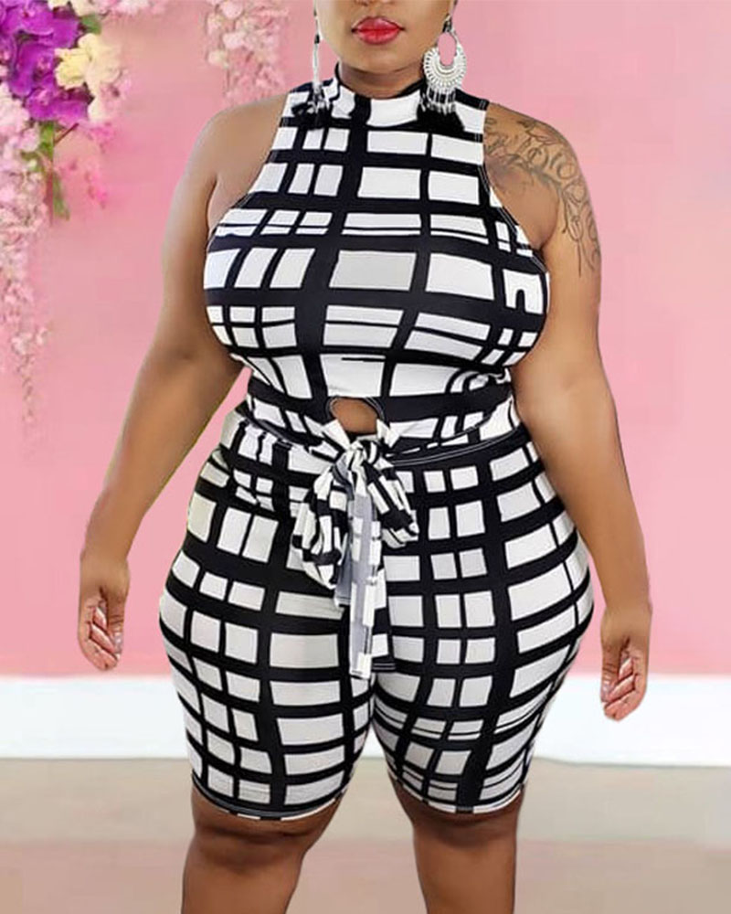 

Plus Size Plaid Print Tied Detail Tank Top & Shorts Set, Black