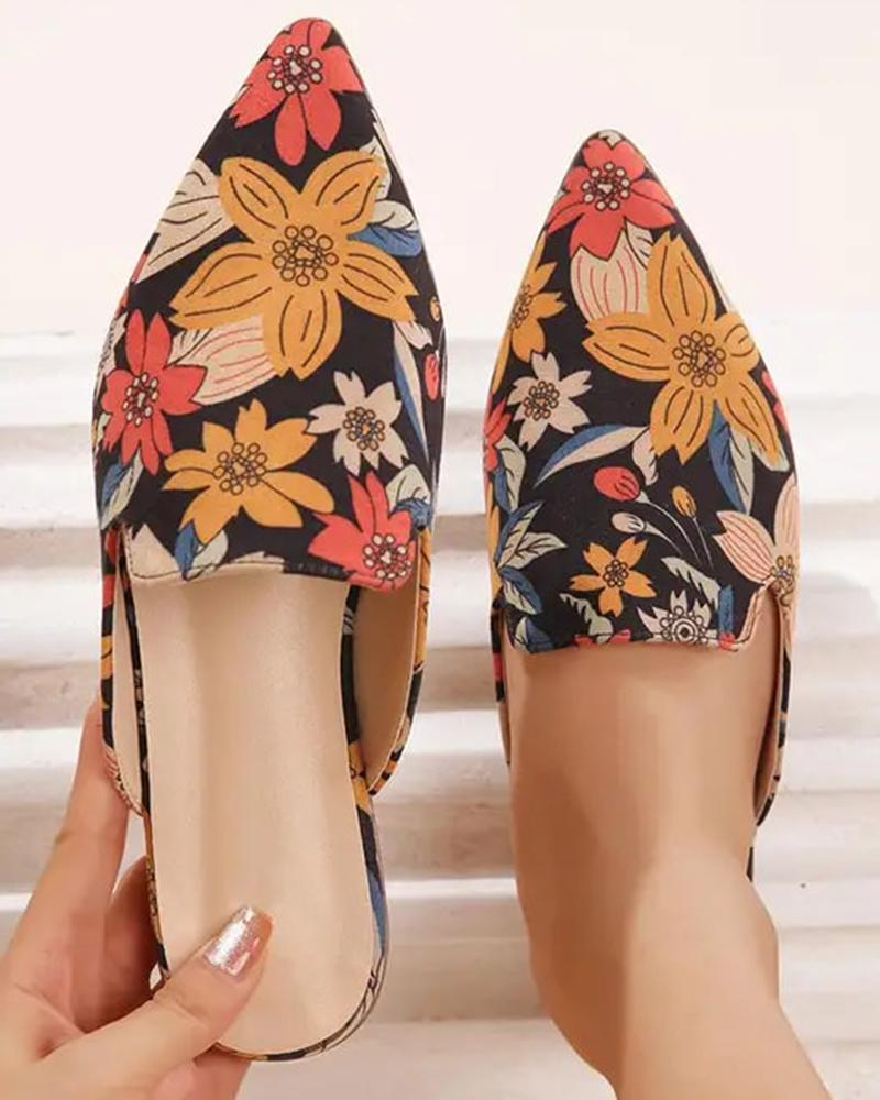 

Floral Print Point Toe Slip-on Loafers, Multicolor
