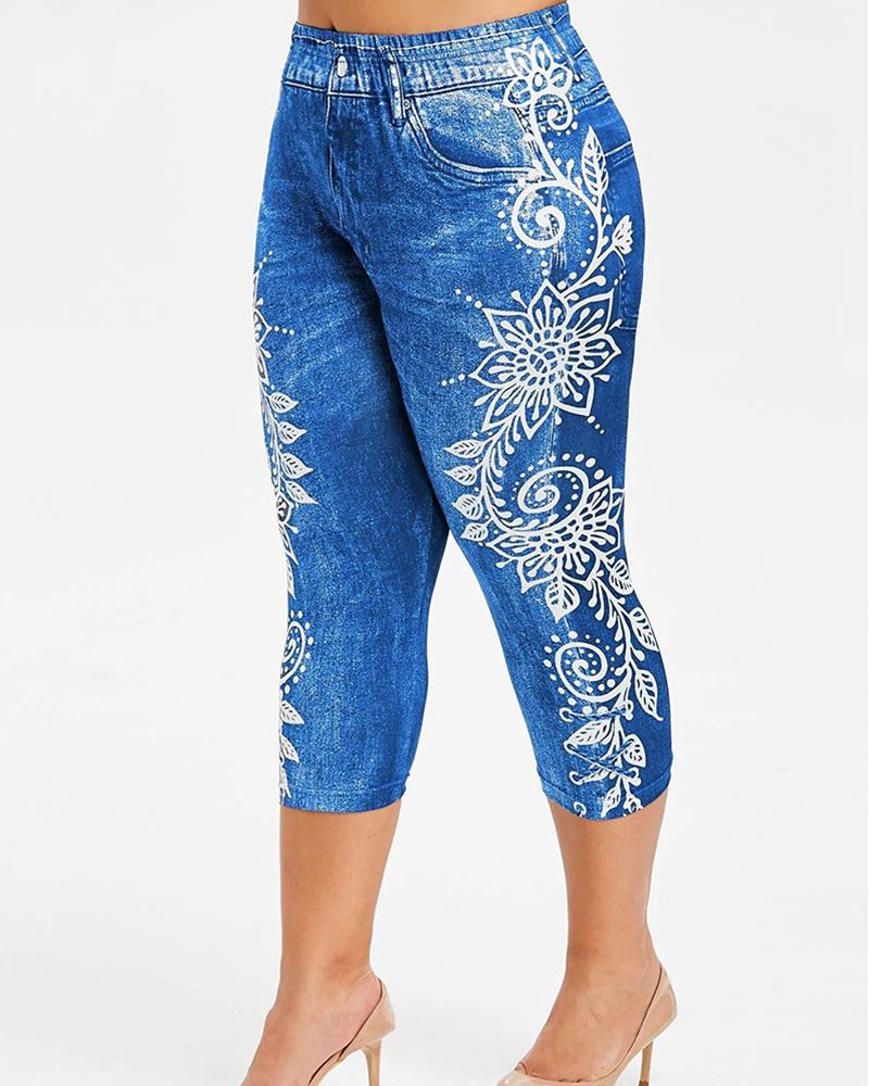 

Plus Size Floral Denim Look Print High Waist Capris Pants, Blue