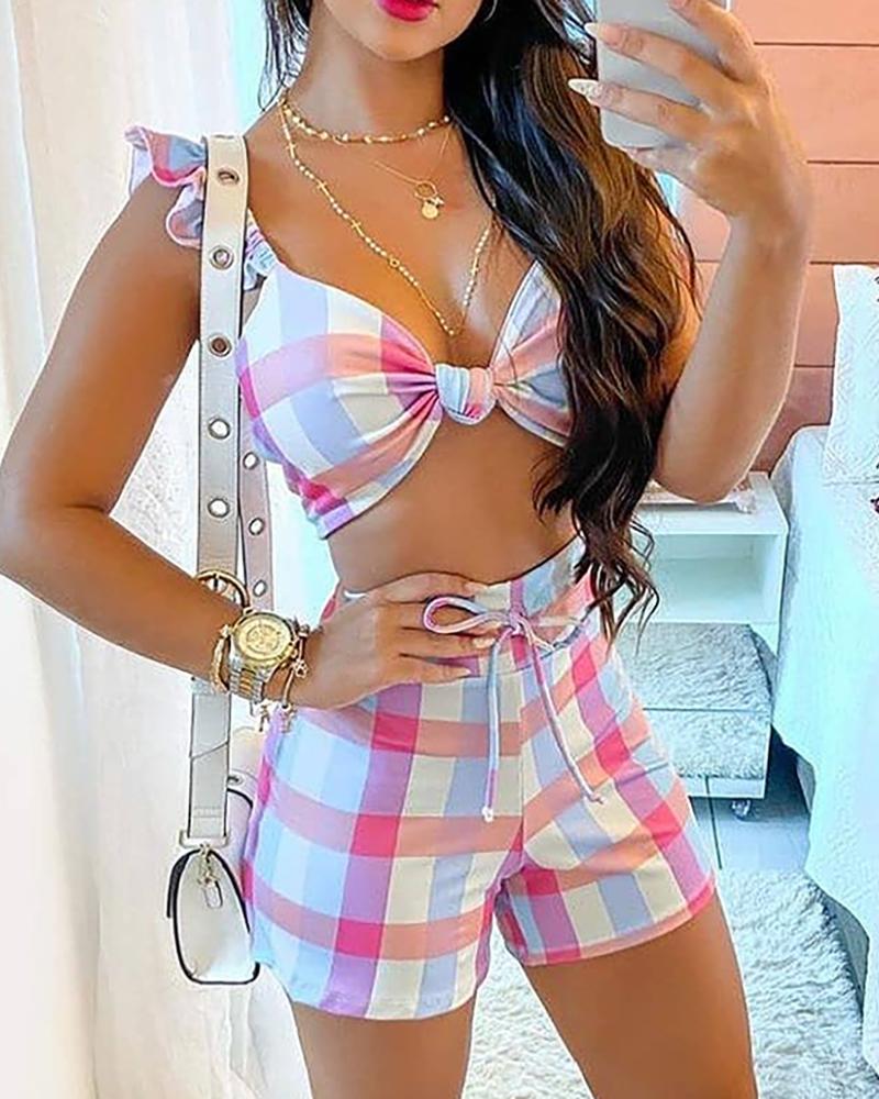 

Plaid Flutter Sleeve Twisted Front Top & Drawstring Shorts Set, Multicolor