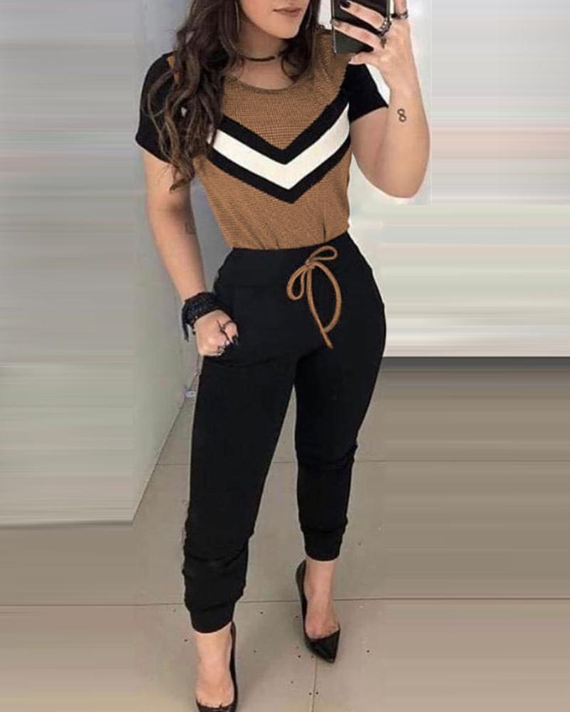 

Chevron Print Short Sleeve Top & Drawstring Pants Set, Black