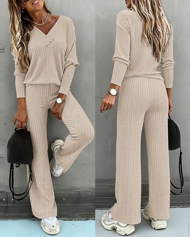 

2 Pieces Outfit Button Decor V-Neck Long Sleeve Top and Elastic Waist Straight Leg Pants Set Casual Ribbed Set, Apricot