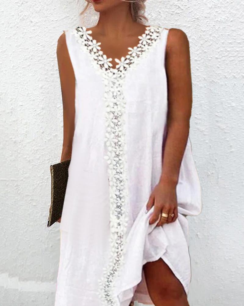 

Contrast Lace V-Neck Sleeveless Shift Dress, White
