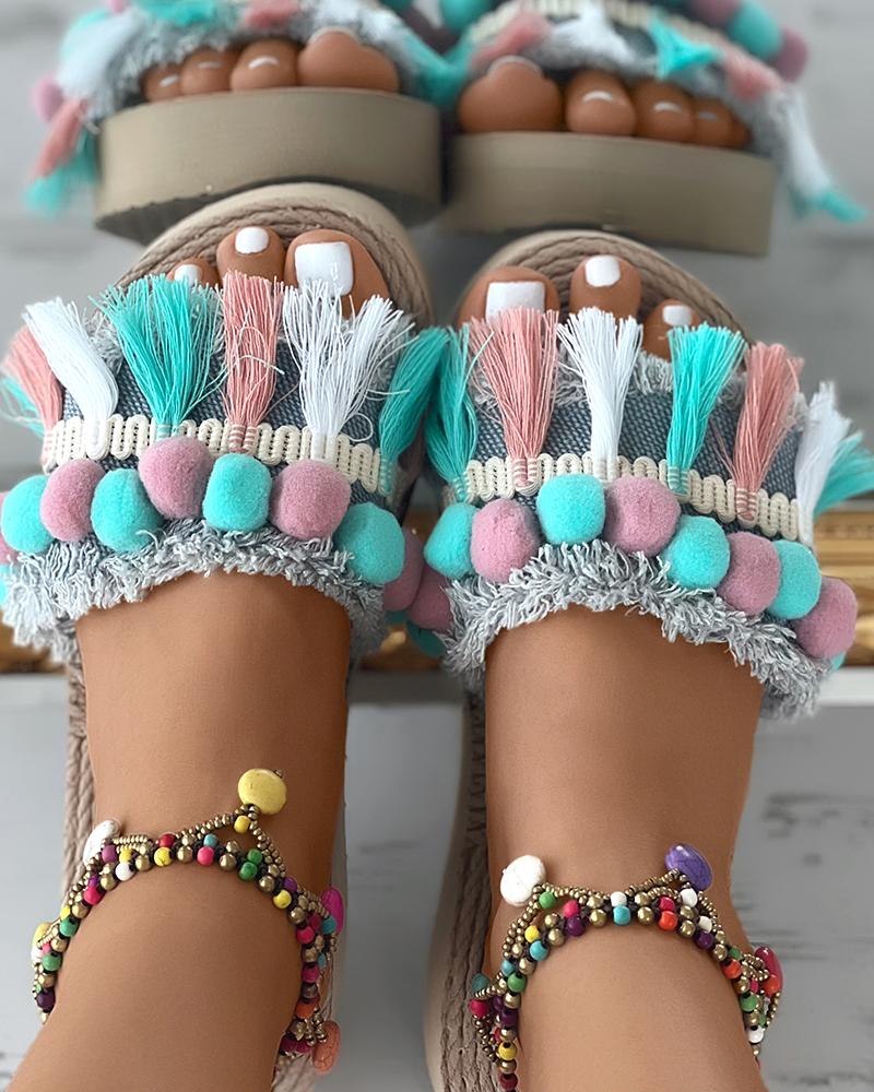 

Pom Pom Tassel Decor Raw Hem Slippers, Multicolor