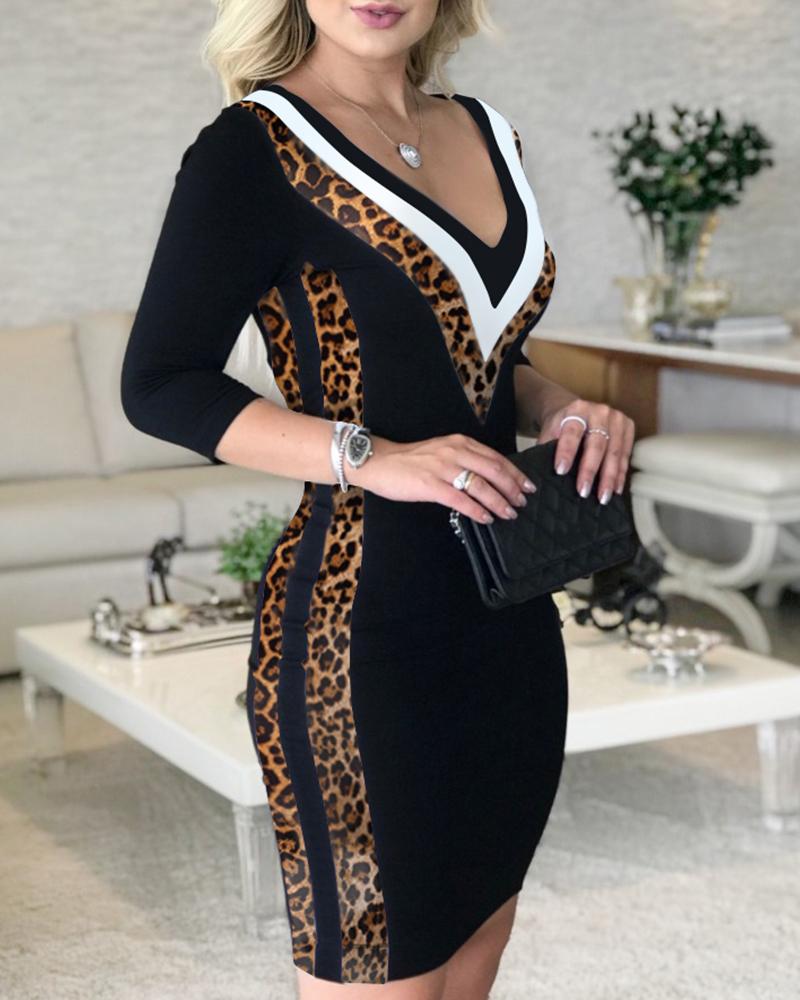 

Cheetah Print V-Neck Bodycon Dress, Black