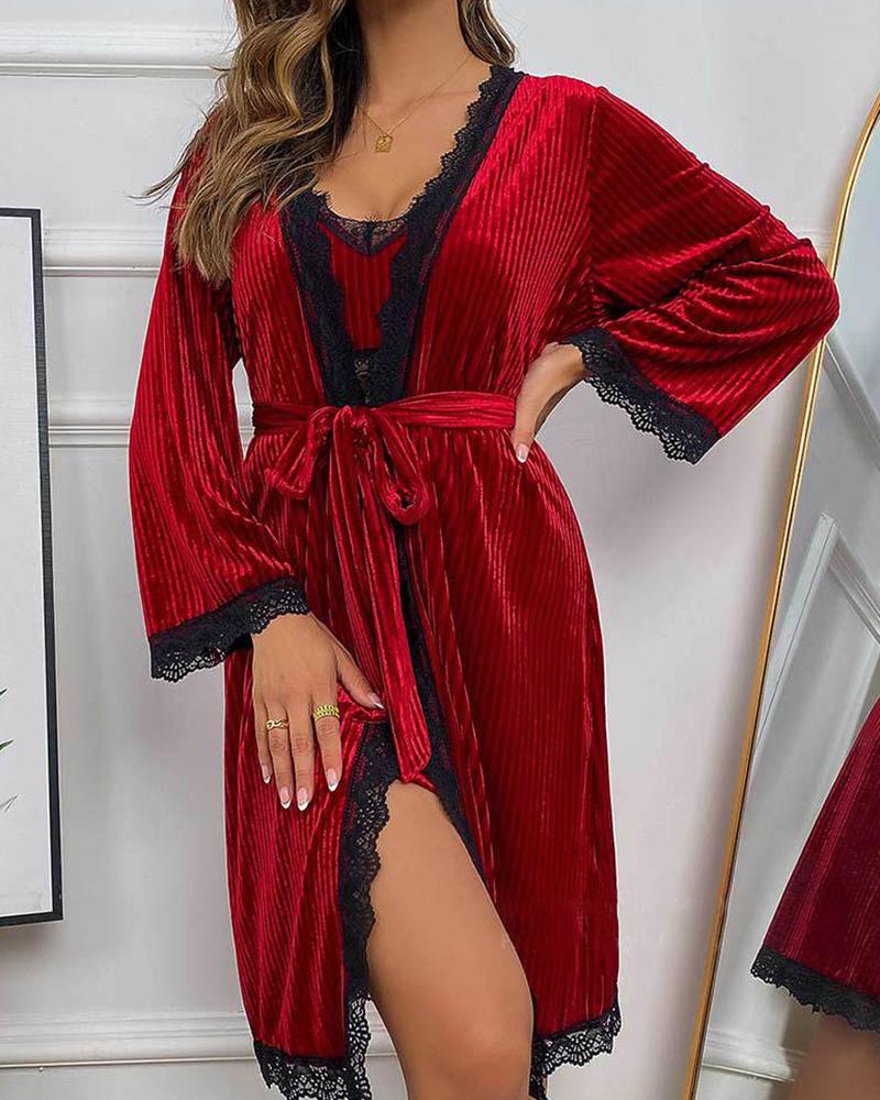 

Velvet Contrast Lace Robe With Belt, Red