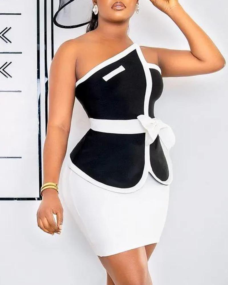 

Bowknot Contrast Paneled Tube Top & Skirt Set, Blackwhite