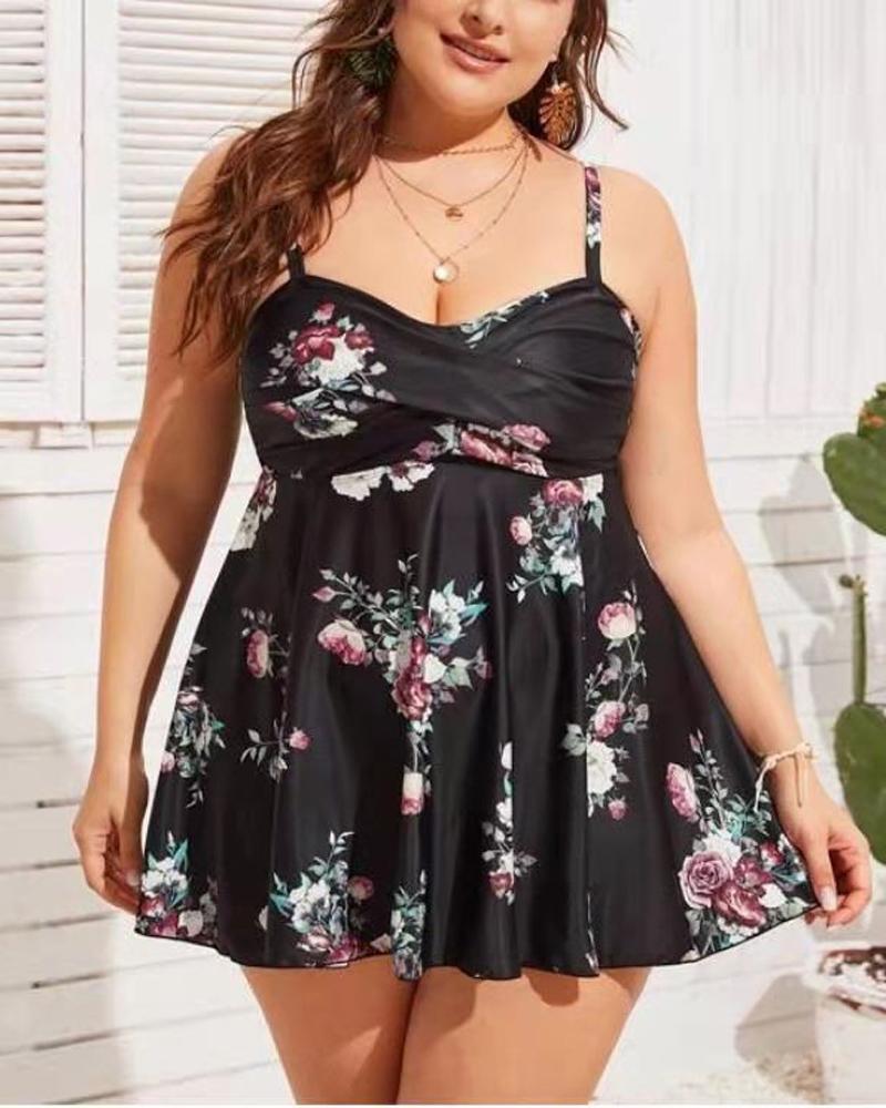 

Plus Size Floral Print Crisscross Tankini Set, Black