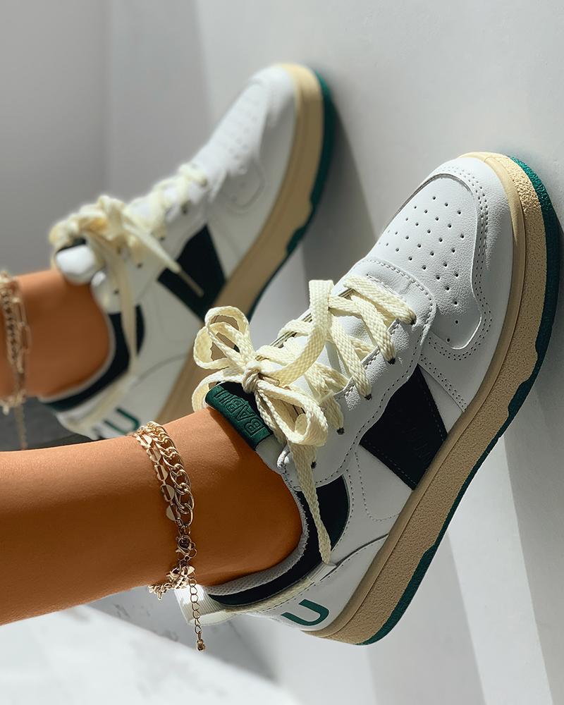

Colorblock Letter Print Lace-up Front Sneakers, White&green
