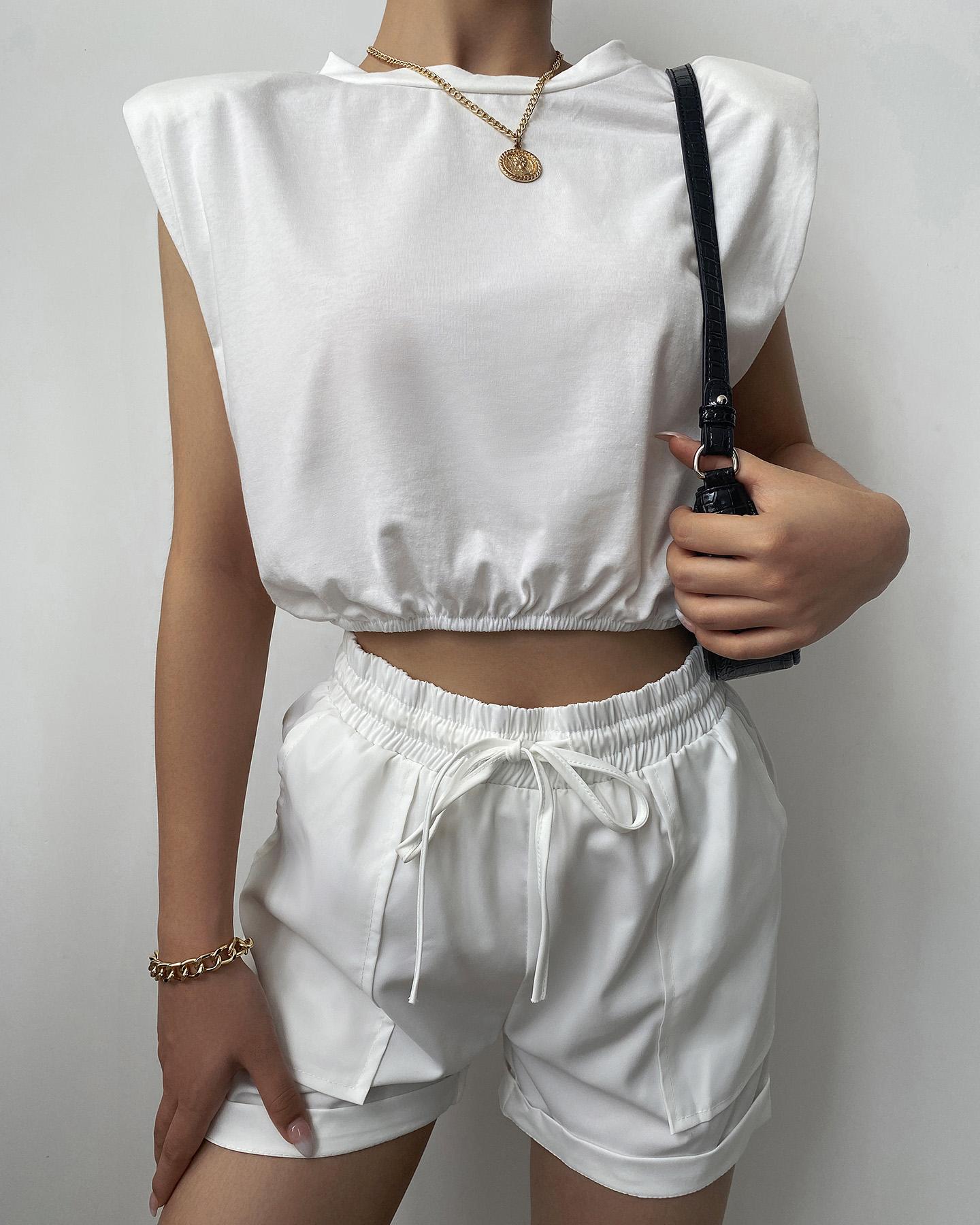 

Sleeveless Crop Top & Drawstring Design Shorts Set, White