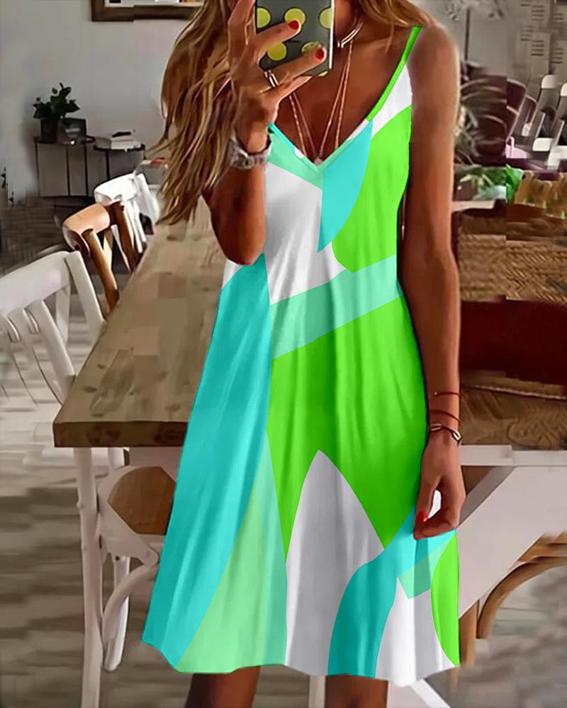 

Geo Print V-Neck Casual Cami Dress, Green