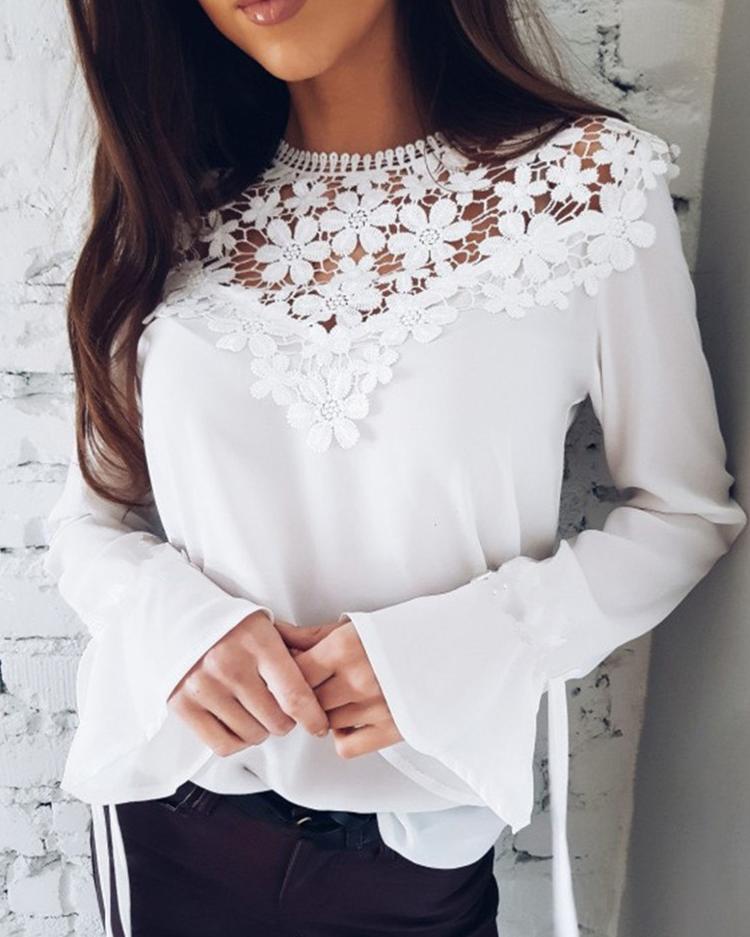 

Sexy Flare Sleeve Lace Patchwork Blouse, White