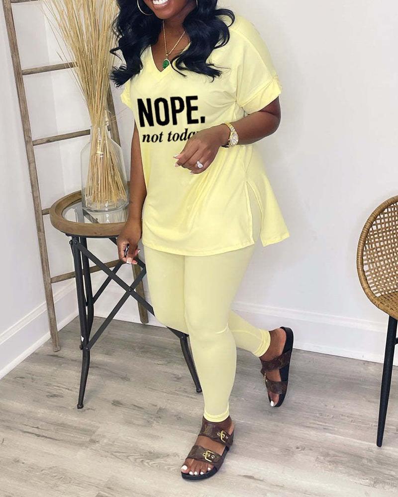 

Letter Print Split Hem Casual Top & Pants Set, Yellow