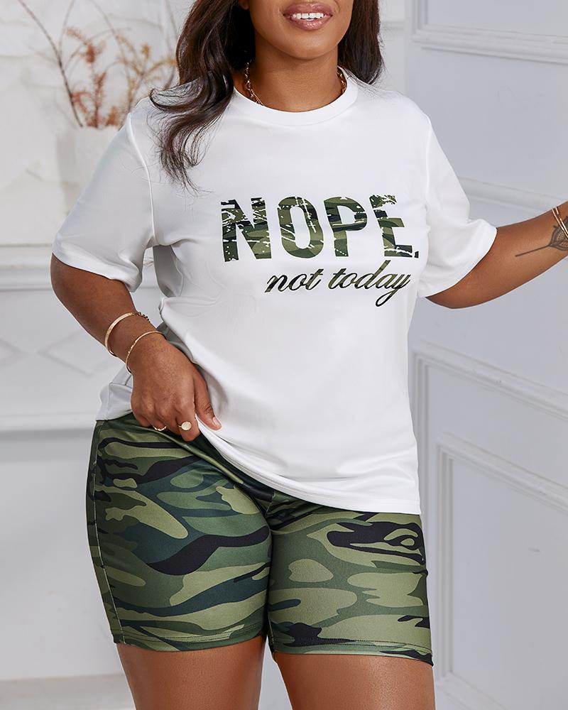 

Plus Size Nope Not Today Camo Print Top & Shorts Set, Camoflage