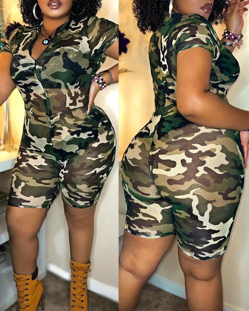 

Plus Size Camouflage Print Zip Detail Romper, Green