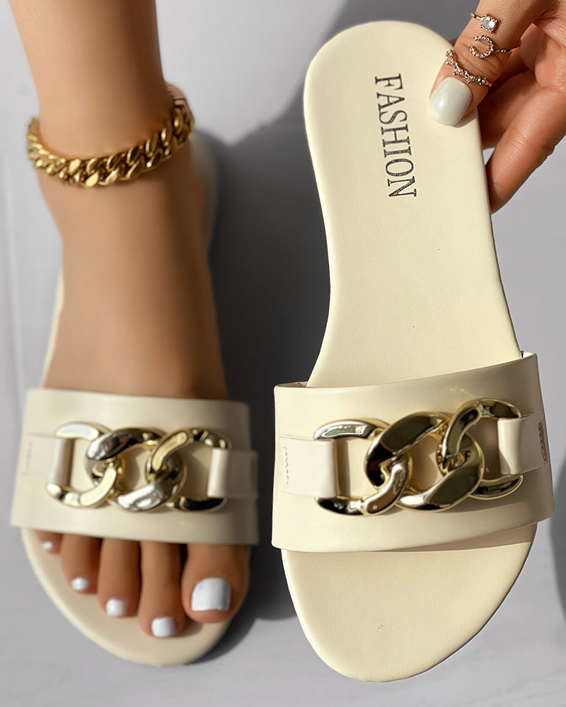 

Wide Strap Chain Decor Slippers, Beige