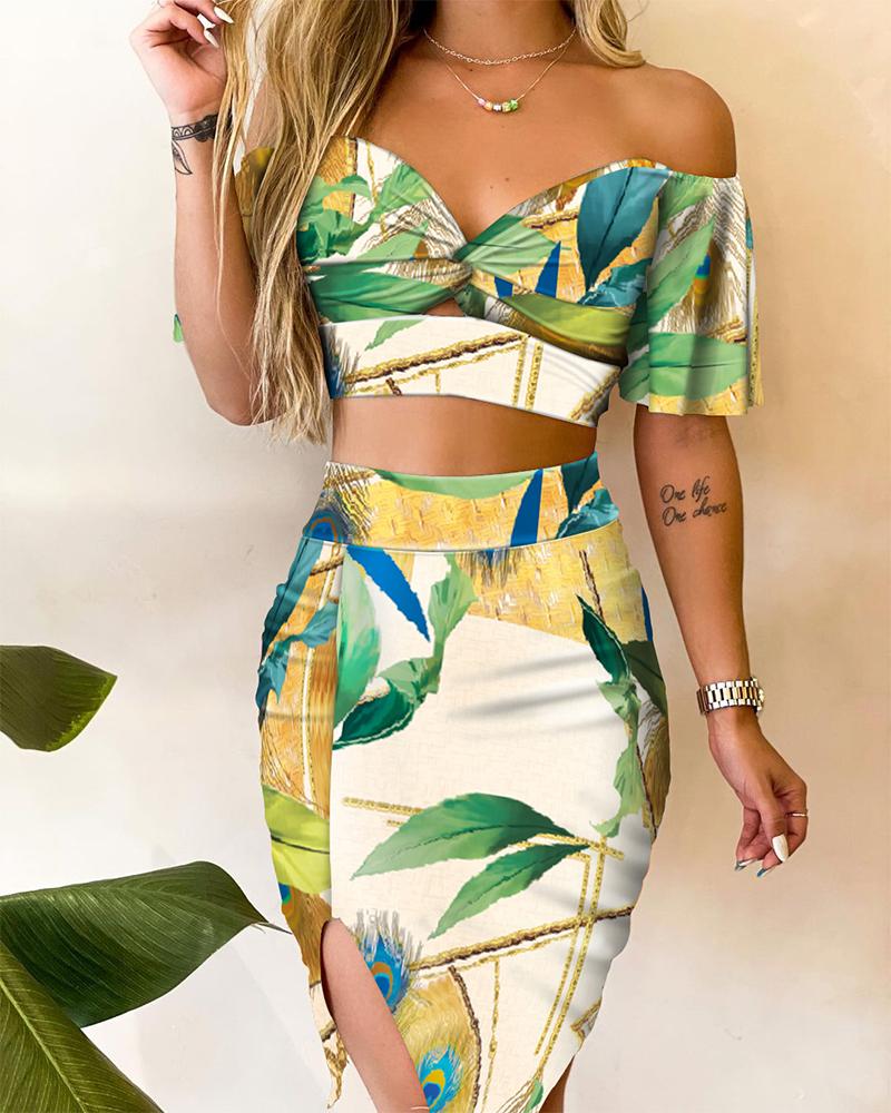 

Two Piece Sets All Over Tropical Print Twisted Off Shoulder Crop Top & Slit Skirt Set, Multicolor