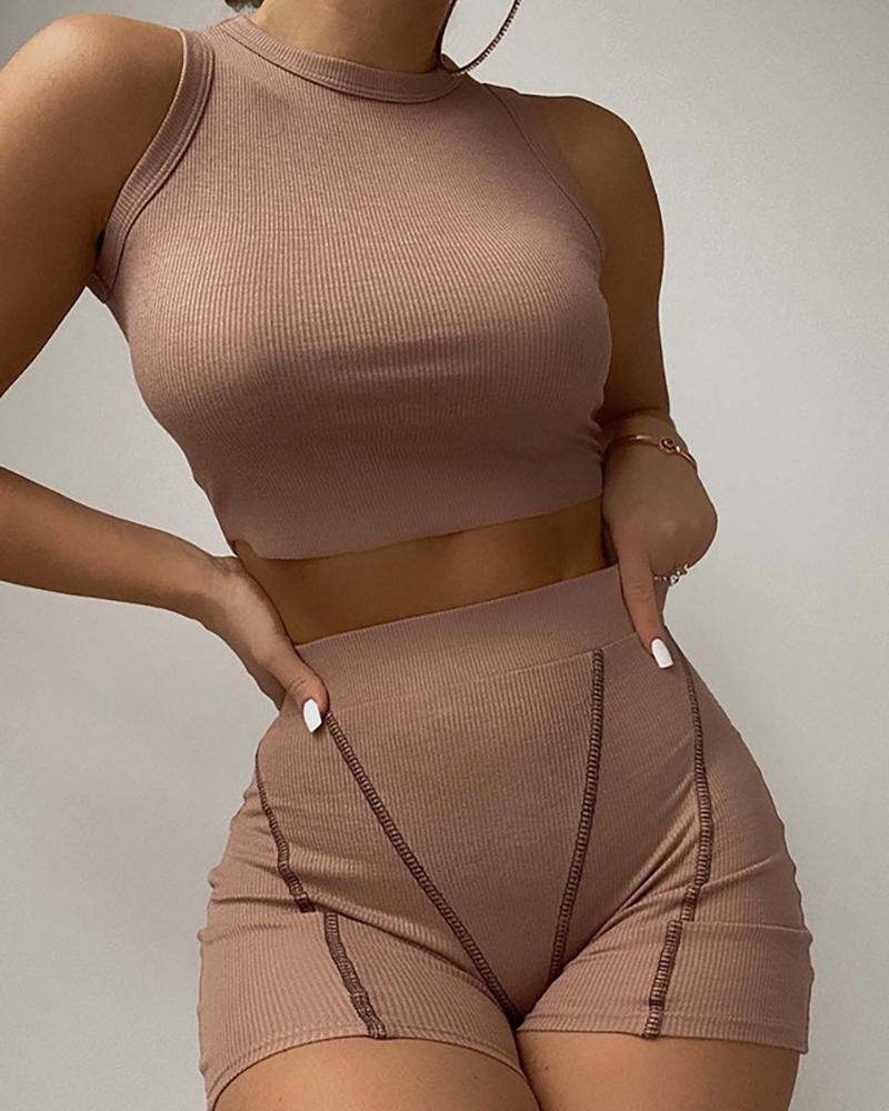 

O-Neck Sleeveless Crop Top & Contrast Piping Shorts Set, Brown