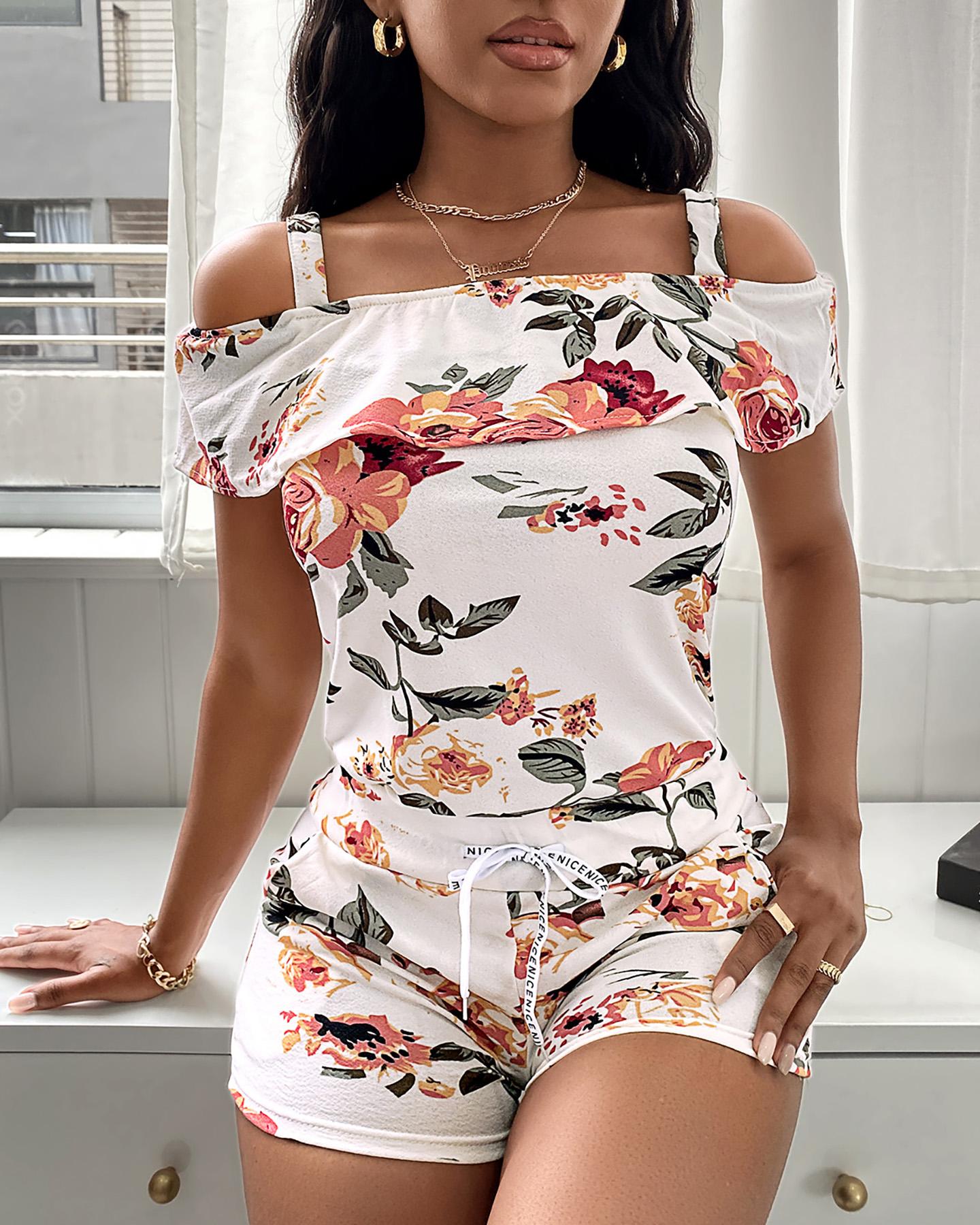 

Cold Shoulder Floral Print Top & Drawstring Shorts Set, Style1