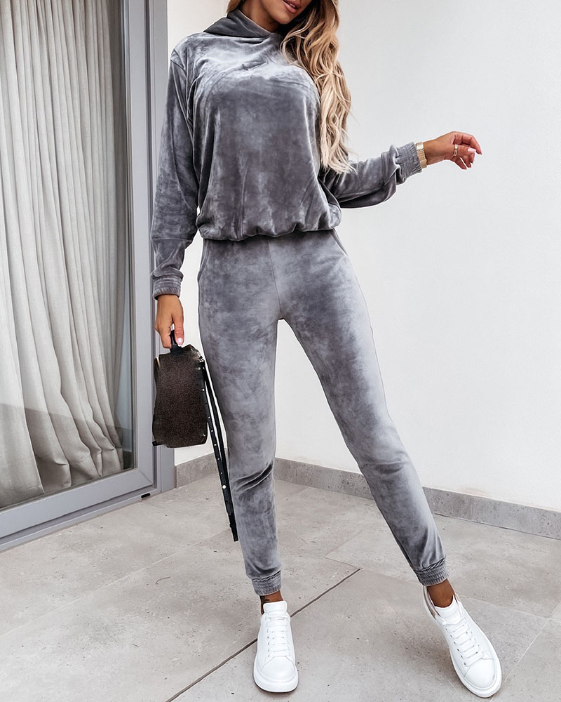 

Long Sleeve Velvet Hooded Top & Pocket Design Pants Set, Gray