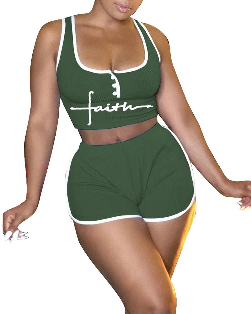 

Contrast Binding Letter Print Top & Shorts Set, Green