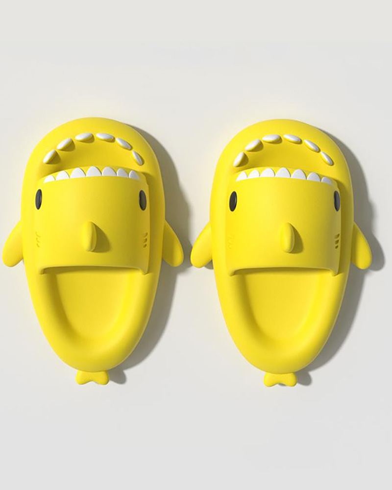 

Shark Pattern Comfy Platform Slippers, Yellow