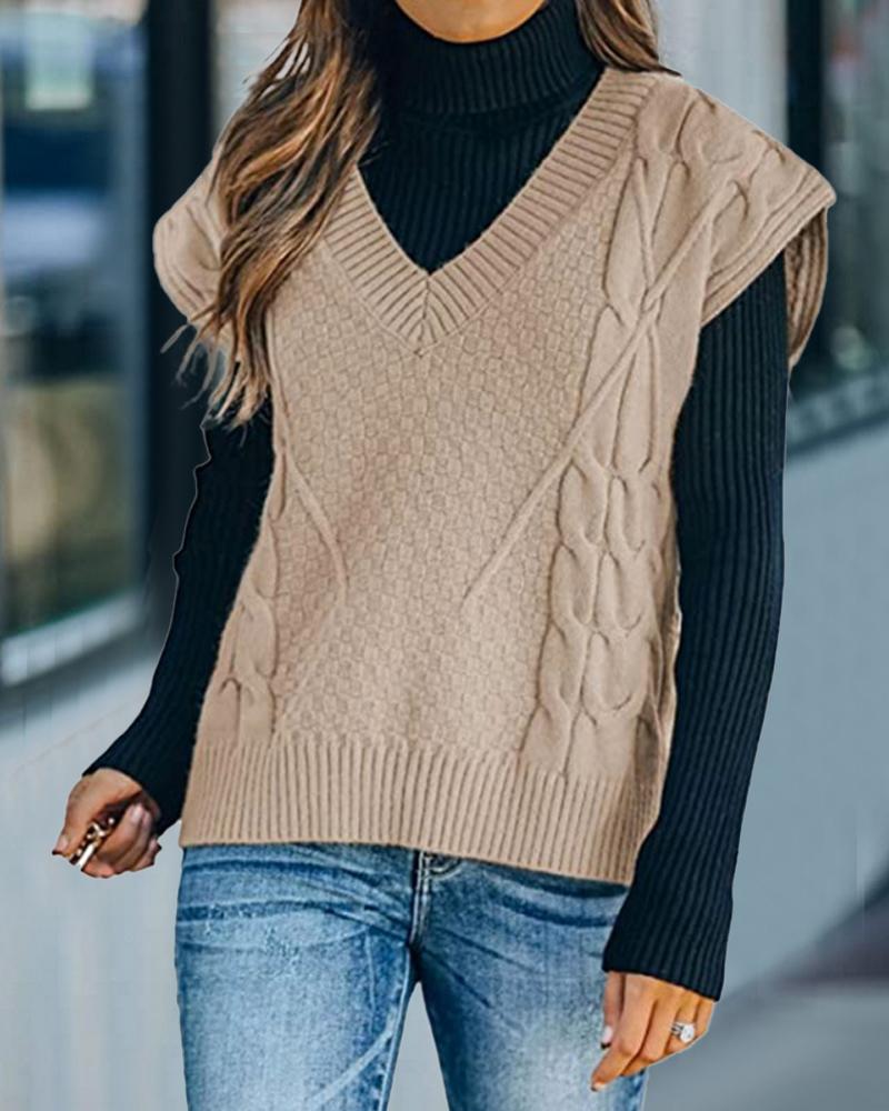 

V-Neck Cable Knit Sweater Vest, Khaki