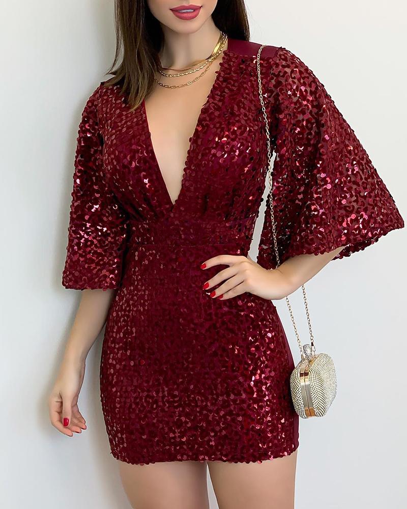 

Bell Sleeve Plunge Sequin Dress, Wine red