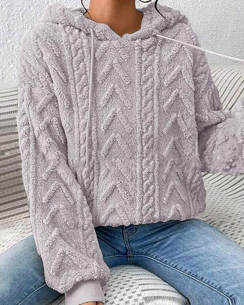 Sudadera con capucha informal con textura de ochos borrosa