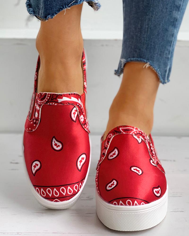 

Paisley Print Satin Casual Shoes, Red