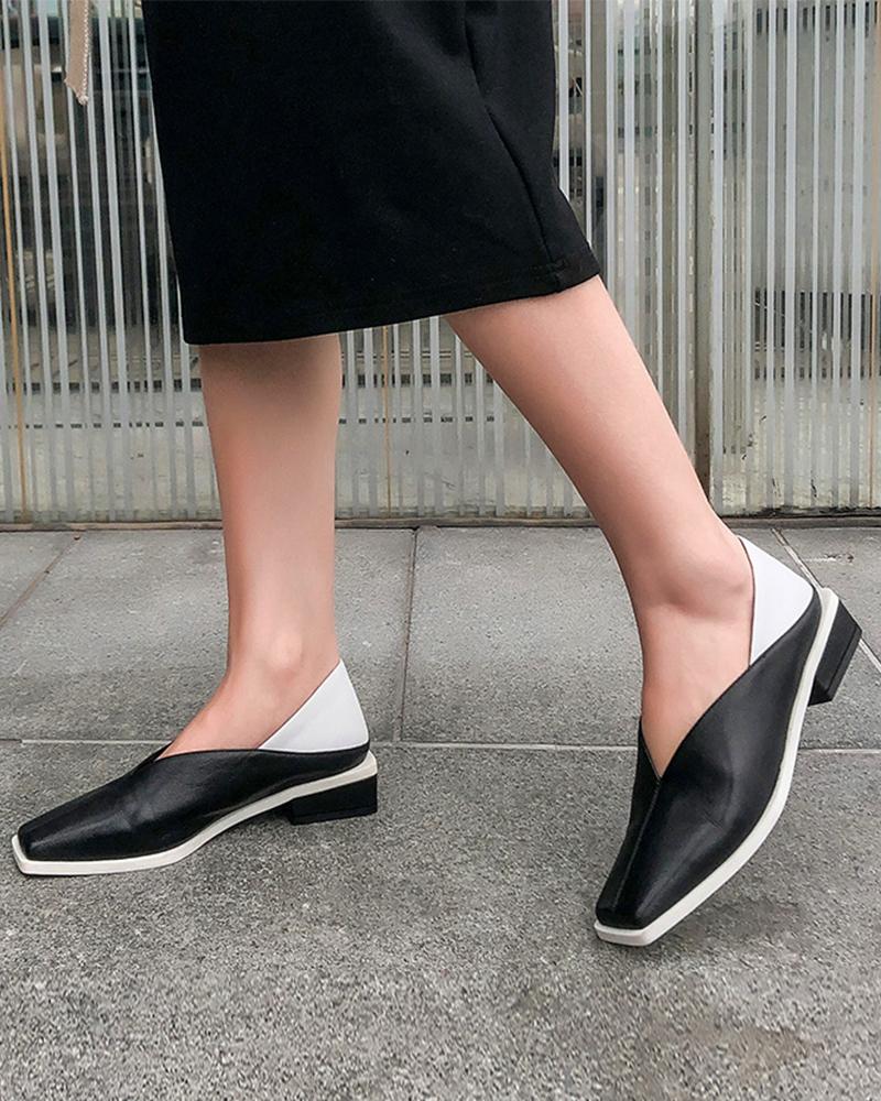 

Contrast Color Square Toe Loafers, Black