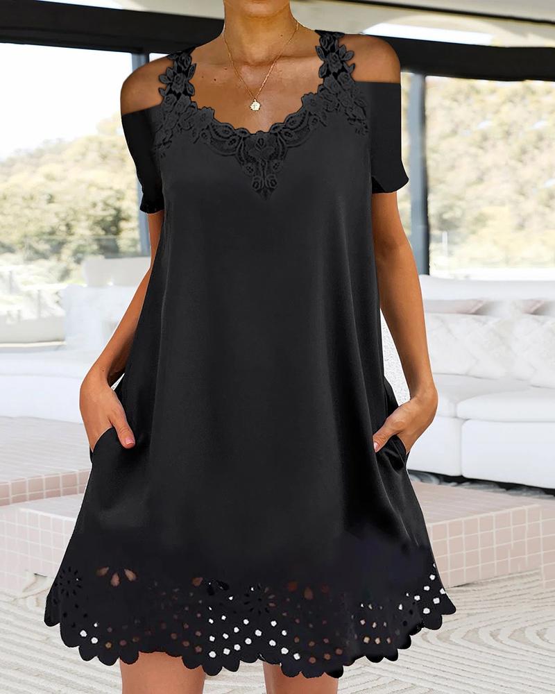 Contrast Lace Cold Shoulder Casual Dress