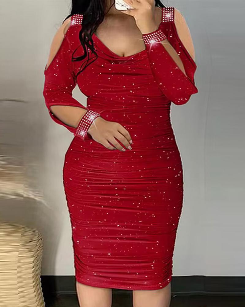 

Plus Size Rhinestone Cold Shoulder Party Dress, Red