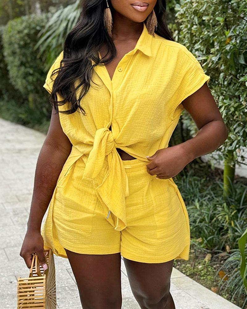 

Knotted Short Sleeve Top & Shorts Set, Yellow