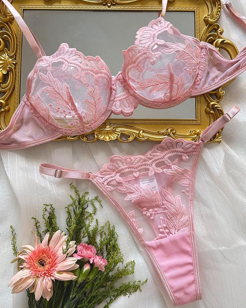 

Sheer Mesh Embroidery Lingerie Set, Pink
