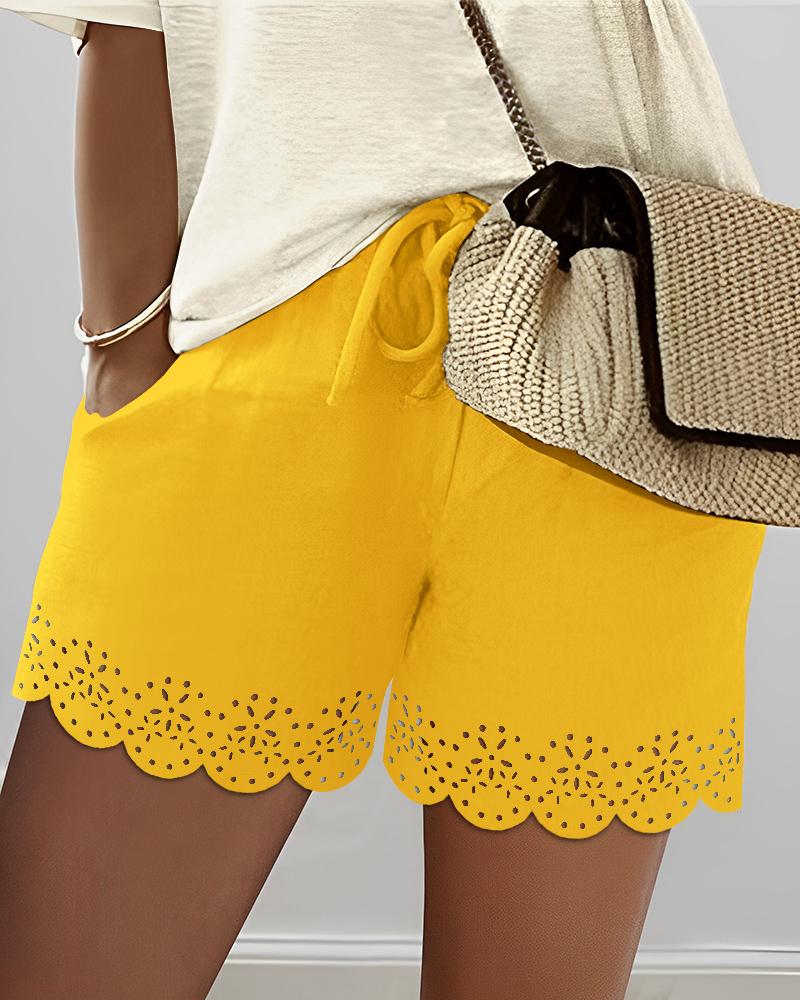 

Eyelet Embroidery Pocket Design Drawstring Shorts, Yellow