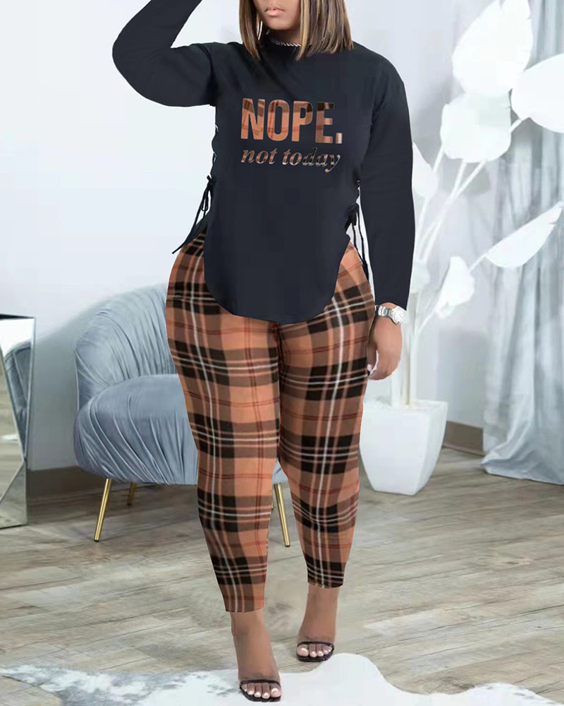 

Letter Print Long Sleeve Slit Top & Plaid Print Pants Set, Khaki