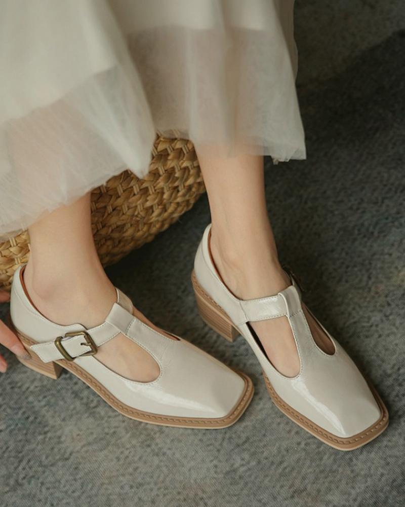 

Square Toe Cutout Buckled Chunky Heels, Beige