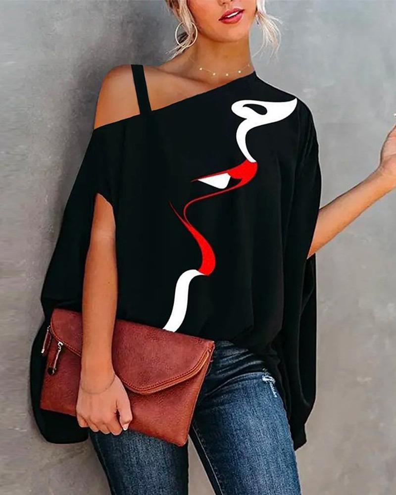 

Abstract Figure Print Cold Shoulder Top, Black