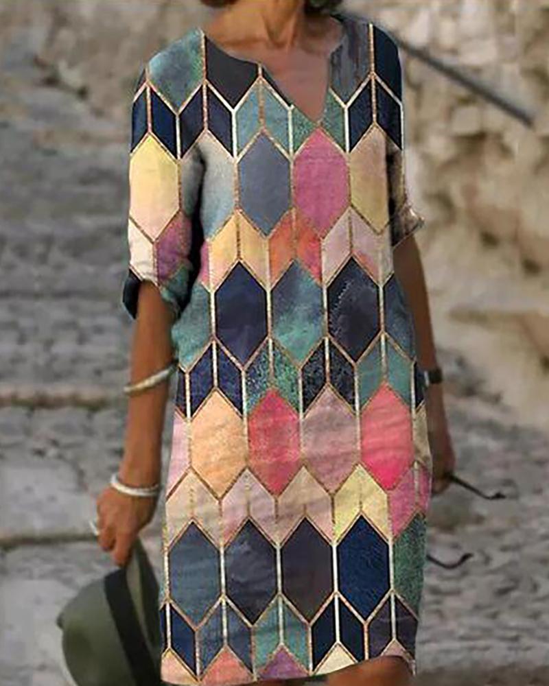 

Knee Length Half Sleeve Shift Dress Geo Print Colorblock Casual Dress, Multicolor