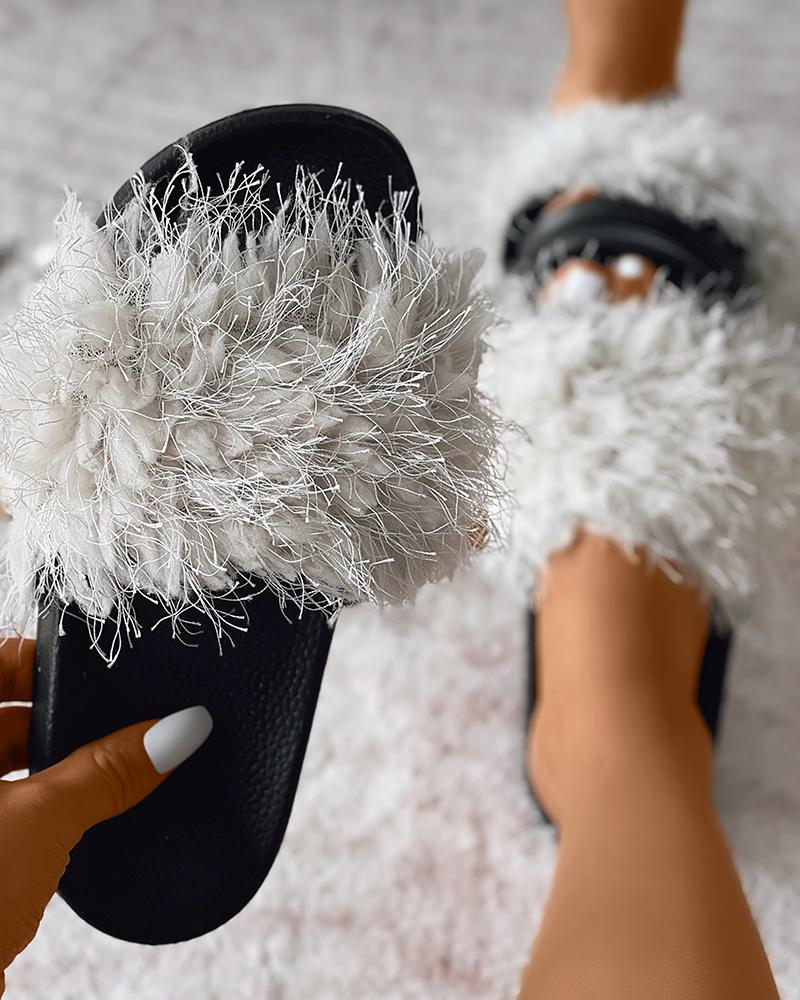 

Furry Fuzzy Round Toe Slippers, Beige