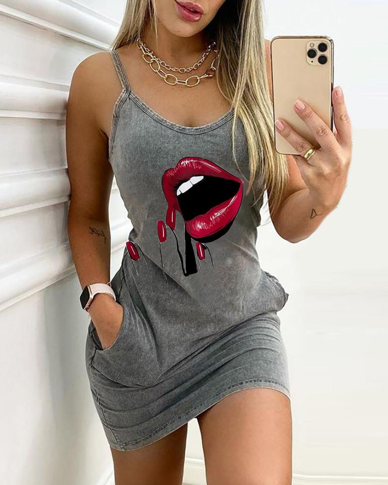 

Lip Print Pocket Design Backless Denim Dress, Gray