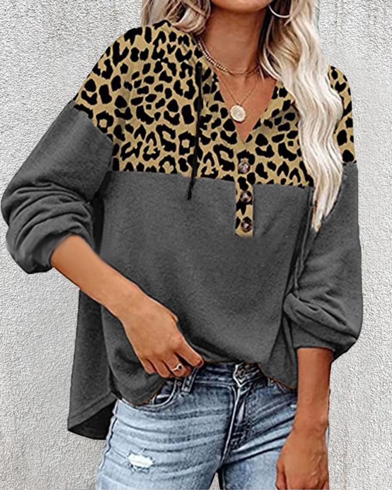 

Contrast Leopard Long Sleeve Top, Gray