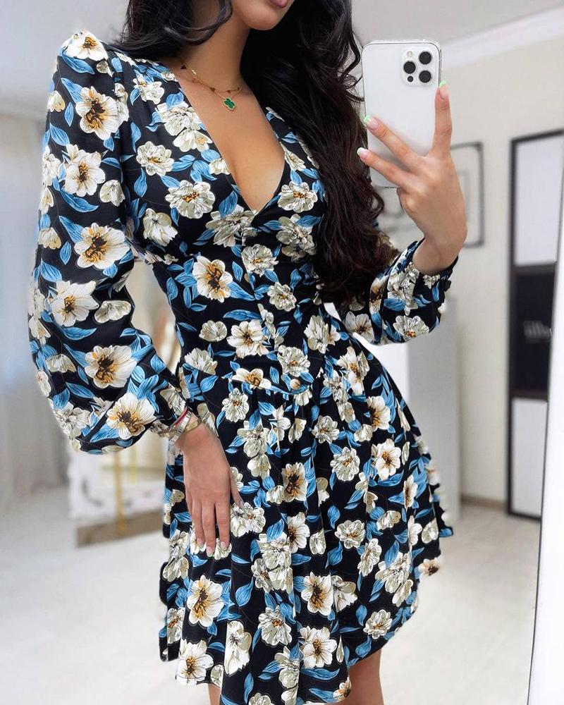 Floral Print Lantern Sleeve Buttoned Dress