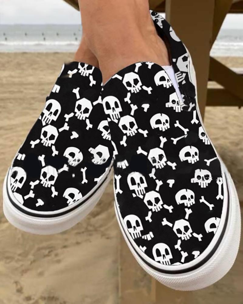 

Halloween Skull Print Slip On Canvas Shoes, Black