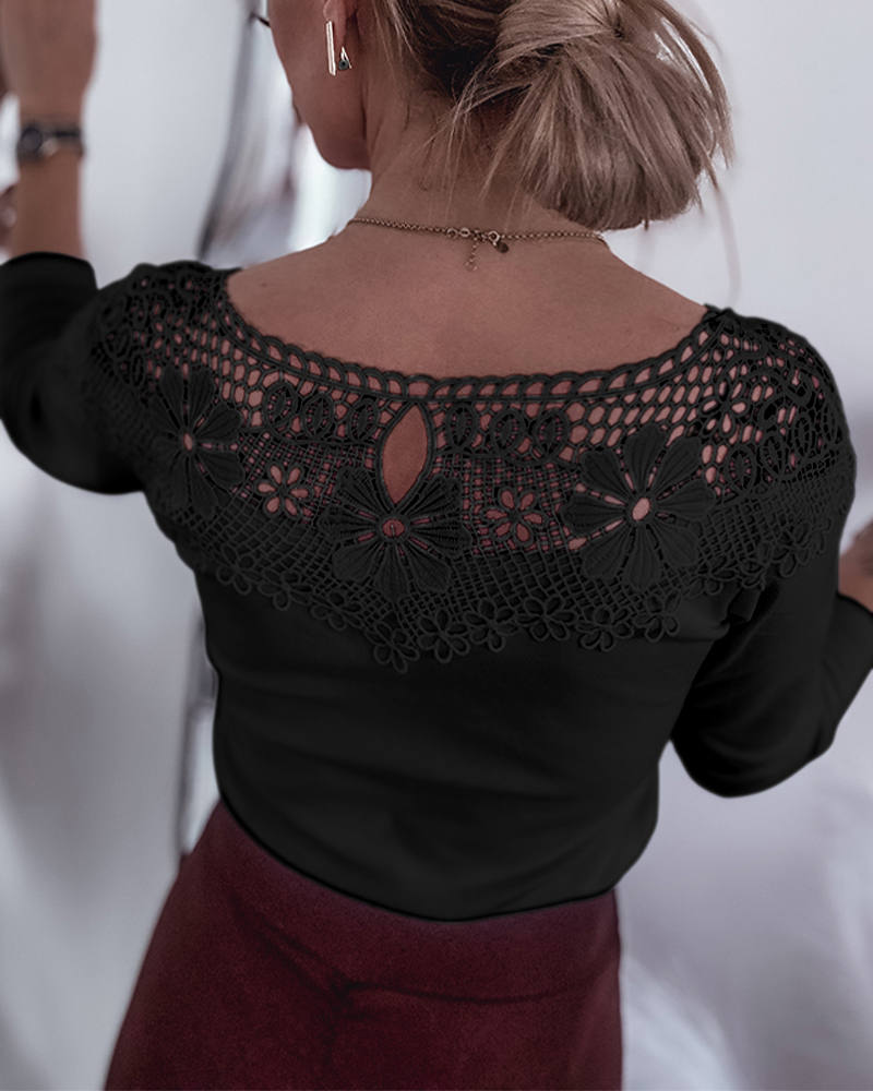 

Camiseta de manga larga con encaje de guipur y aberturas, corte ajustado, versátil para combinar con otras prendas., Black